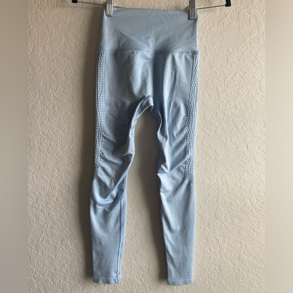Alphalete Halo Leggings in Baby Blue ~ Size Small - Picture 3 of 9